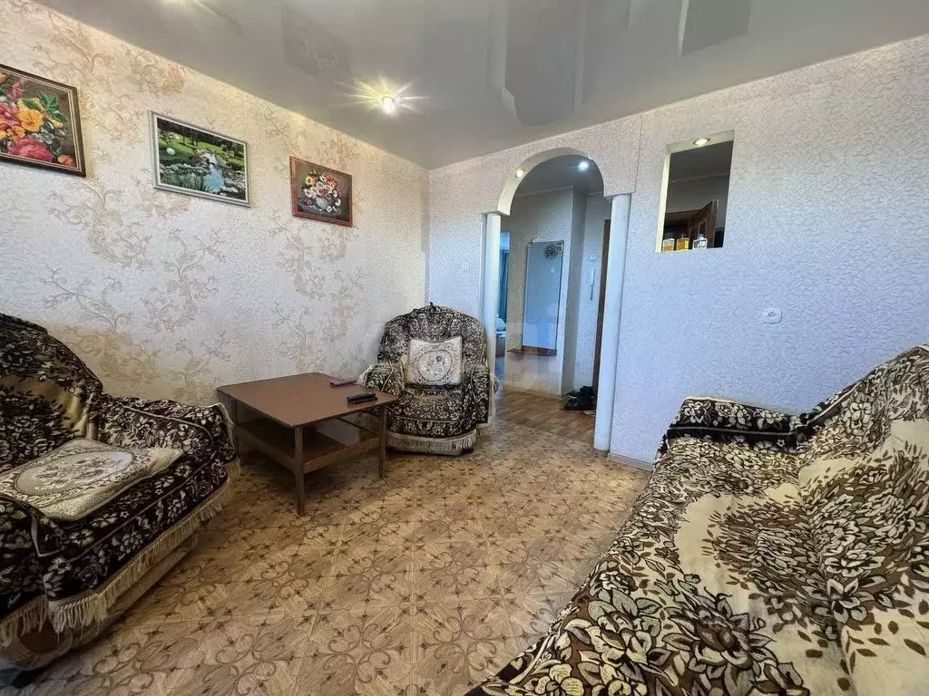 2-к кв. Амурская область, Свободный ул. 50 лет Октября, 76 (61.9 м) - Фото 0