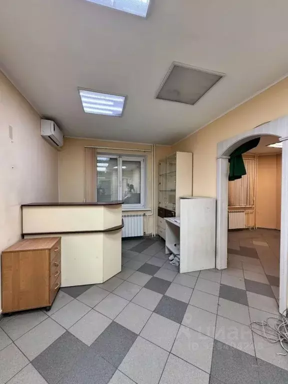 Офис в Омская область, Омск ул. 10 лет Октября, 111 (68 м) - Фото 1