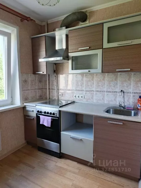 3-к кв. Омская область, Омск Заозерный мкр, просп. Менделеева, 23А ... - Фото 1