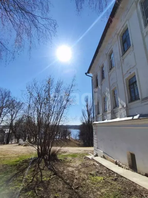 Студия Костромская область, Кострома ул. Чайковского, 6 (33.0 м) - Фото 1