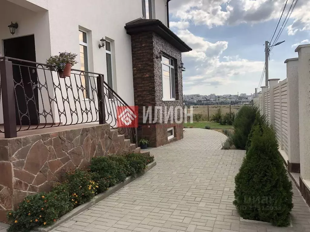 Дом в Севастополь проезд Танкистов (250 м) - Фото 1