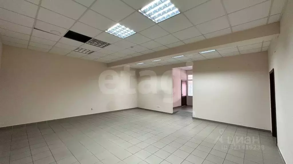 Офис в Крым, Симферополь городской округ, пос. Битумное ул. Внешняя ... - Фото 1