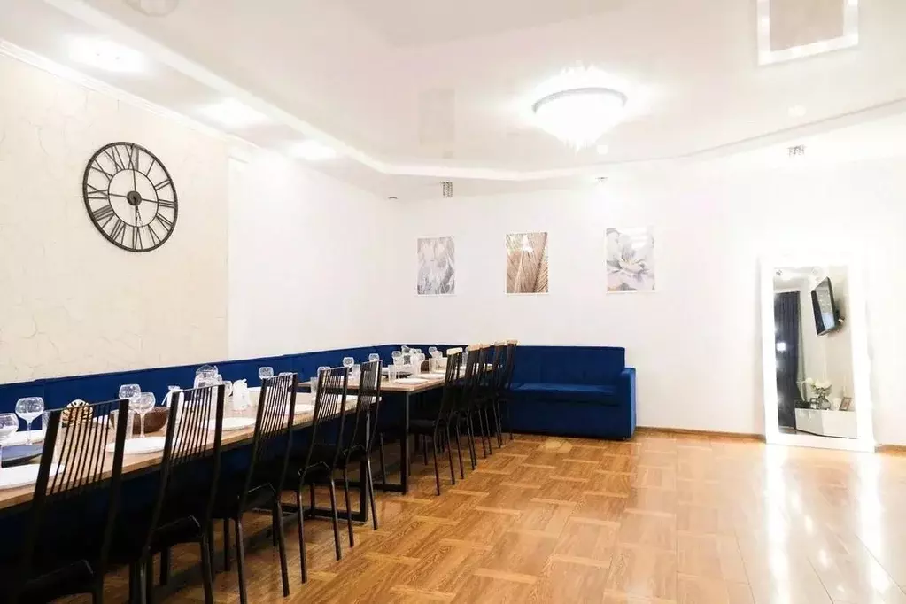 Дом в Красноярский край, Красноярск Караульная ул., 24 (300 м) - Фото 1