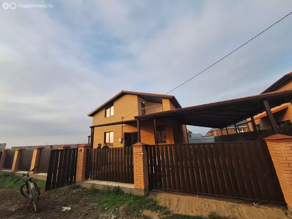 Дом в Краснодар, 1-й проезд Куликова Поля (147 м) - Фото 0