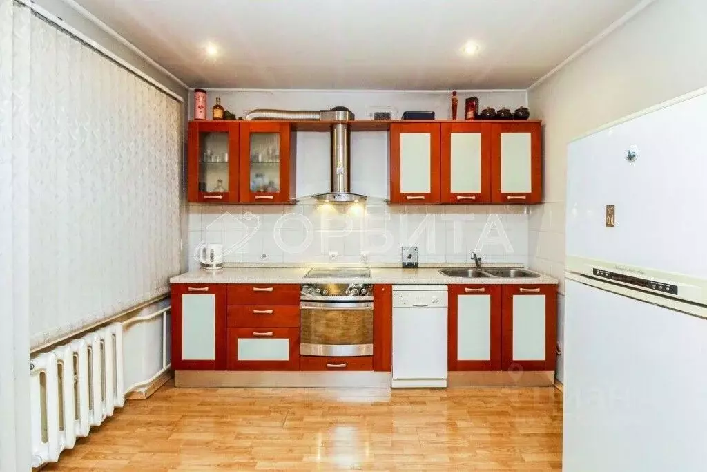 4-к кв. Тюменская область, Тюмень ул. Шиллера, 46 (103.0 м) - Фото 2