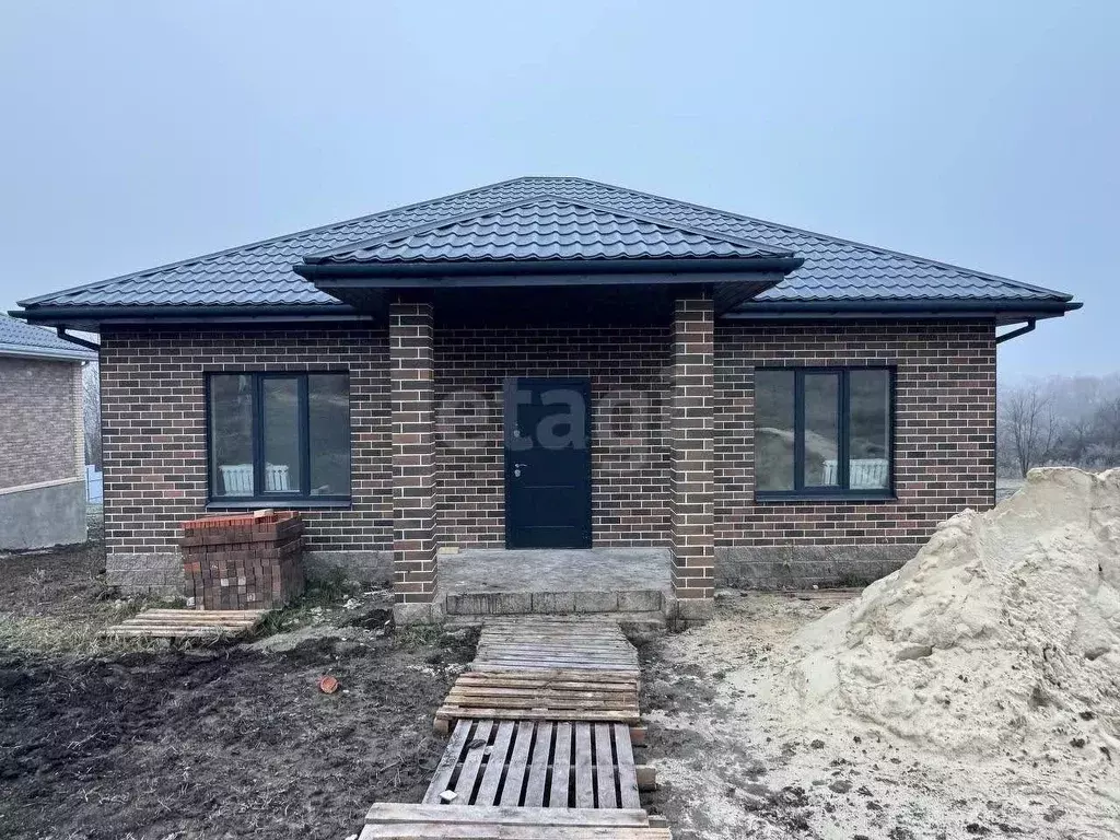 Дом в Белгородская область, Белгородский район, с. Стрелецкое, ... - Фото 1