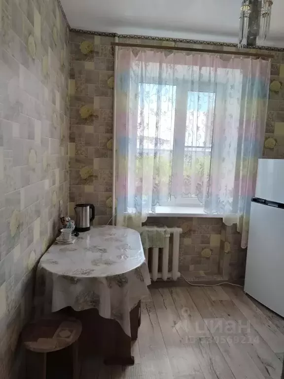 1-к кв. Карачаево-Черкесия, Черкесск ул. Космонавтов, 64 (30.0 м) - Фото 1