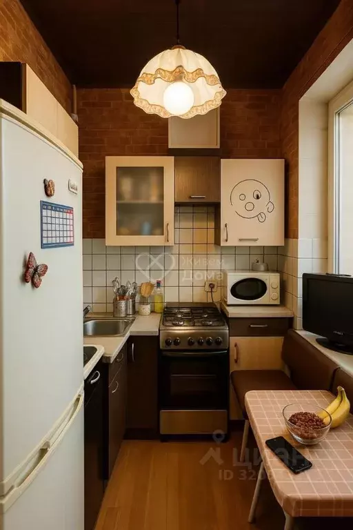 3-к кв. Волгоградская область, Волгоград ул. Тракторостроителей, 1 ... - Фото 1