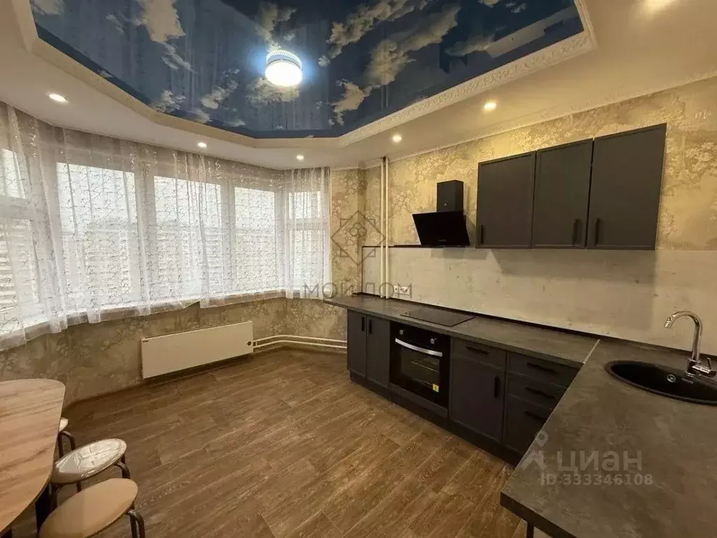 2-к кв. Москва просп. Защитников Москвы, 10 (65.0 м) - Фото 1