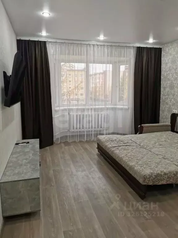 1-к кв. Ямало-Ненецкий АО, Новый Уренгой Надымская ул., 3 (44.0 м) - Фото 1