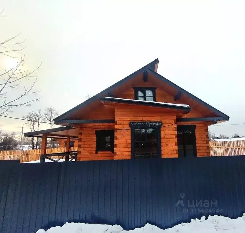 Дом в Иркутская область, Иркутск ул. Берег Ангары, 3 (100 м) - Фото 0