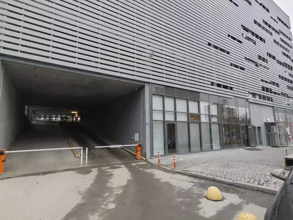 Гараж в Свердловская область, Екатеринбург ул. 8 Марта, 204А (14 м) - Фото 1