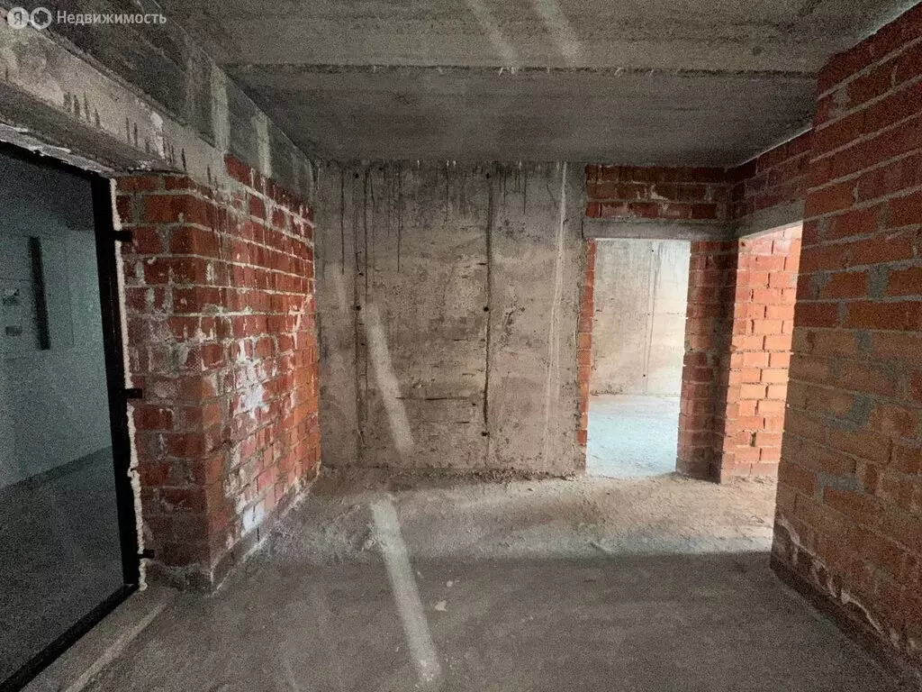 2-комнатная квартира: Беслан, улица Фриева, 47В (64 м) - Фото 2