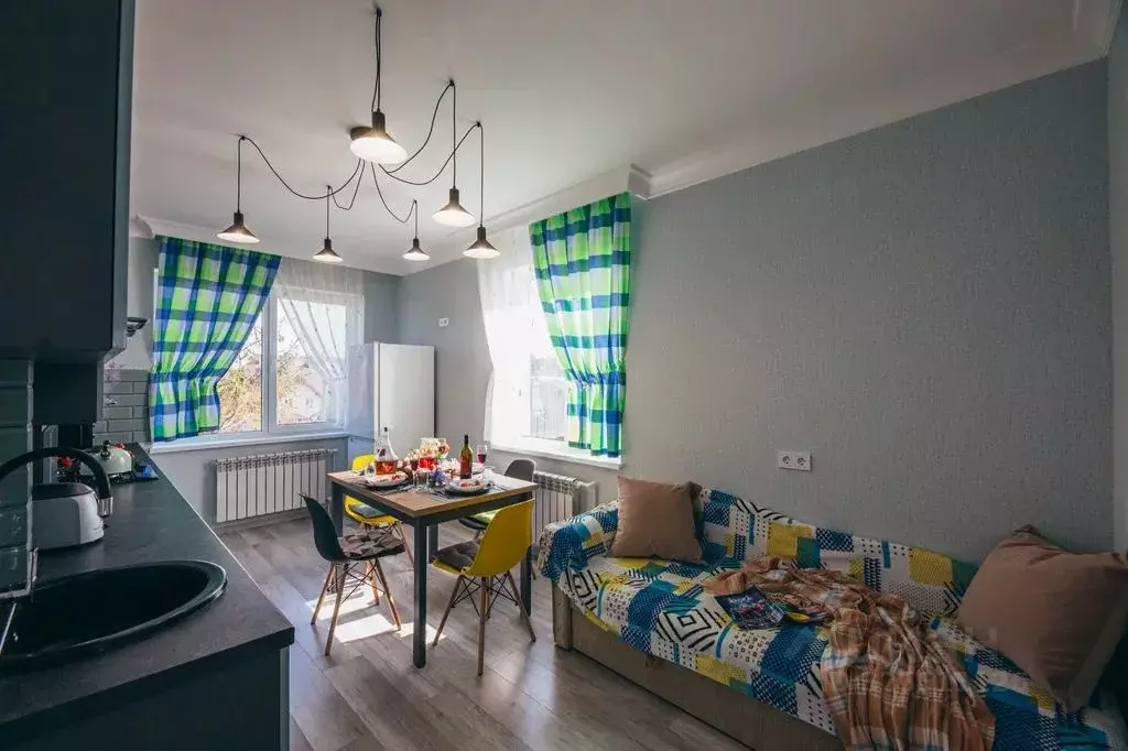 1-к кв. Калининградская область, Пионерский Железнодорожная ул., 7 ... - Фото 2