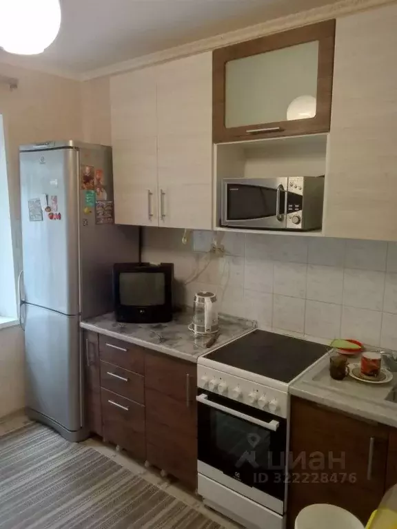 2-к кв. Белгородская область, Старый Оскол Олимпийский мкр, 1 (50.0 м) - Фото 0
