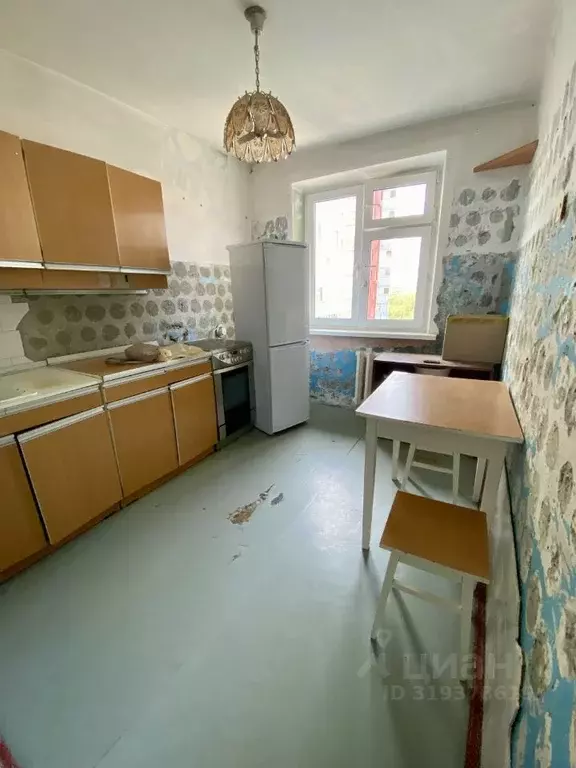 3-к кв. Тюменская область, Тюмень Одесская ул., 44 (65.7 м) - Фото 0