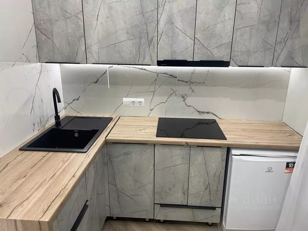 1-к кв. Тюменская область, Тюмень ул. Тимофея Чаркова, 69к1 (31.0 м) - Фото 2