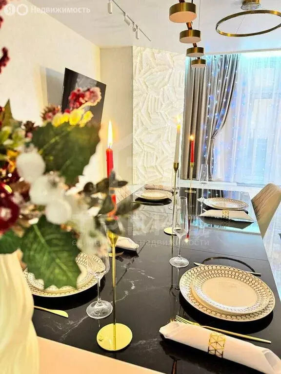 3-комнатная квартира: Санкт-Петербург, 15-я линия Васильевского ... - Фото 2