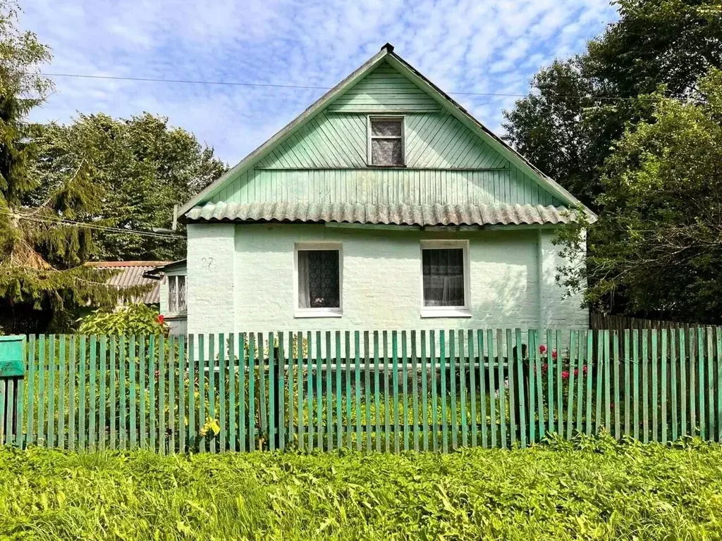Дом в Ленинградская область, Сланцевский район, Старопольское с/пос, ... - Фото 1