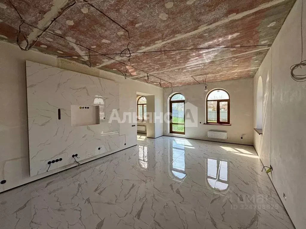 Дом в Ростовская область, Белая Калитва ул. Чапаева (200 м) - Фото 0