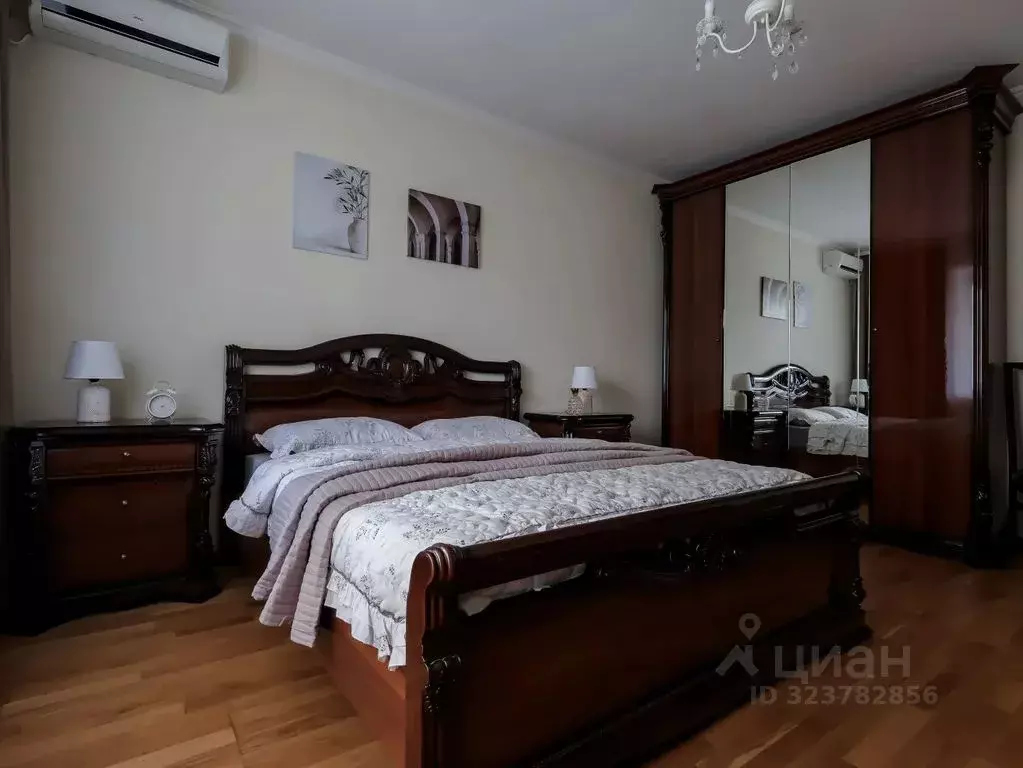 3-к кв. Астраханская область, Астрахань Московская ул., 106/79 (150.0 ... - Фото 1