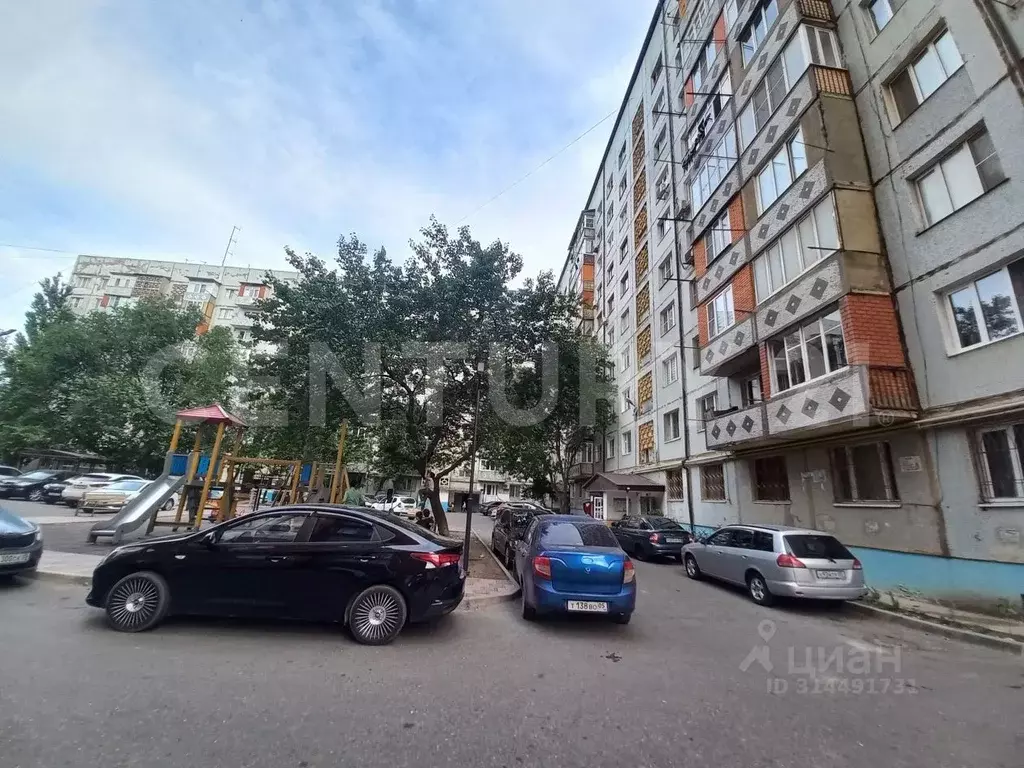 4-к кв. Дагестан, Махачкала ул. Ушакова, 5 (80.0 м) - Фото 0