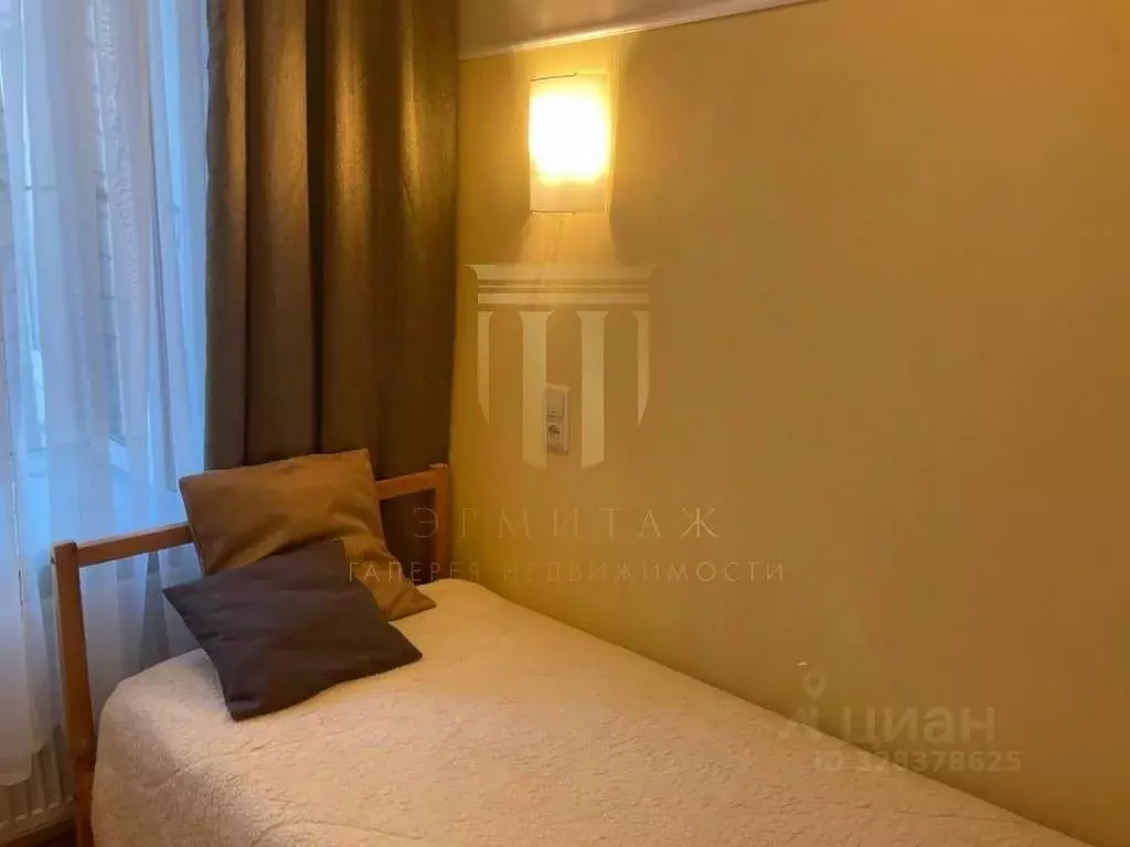 Комната Санкт-Петербург 14-я Васильевского острова линия, 35 (9.0 м) - Фото 2