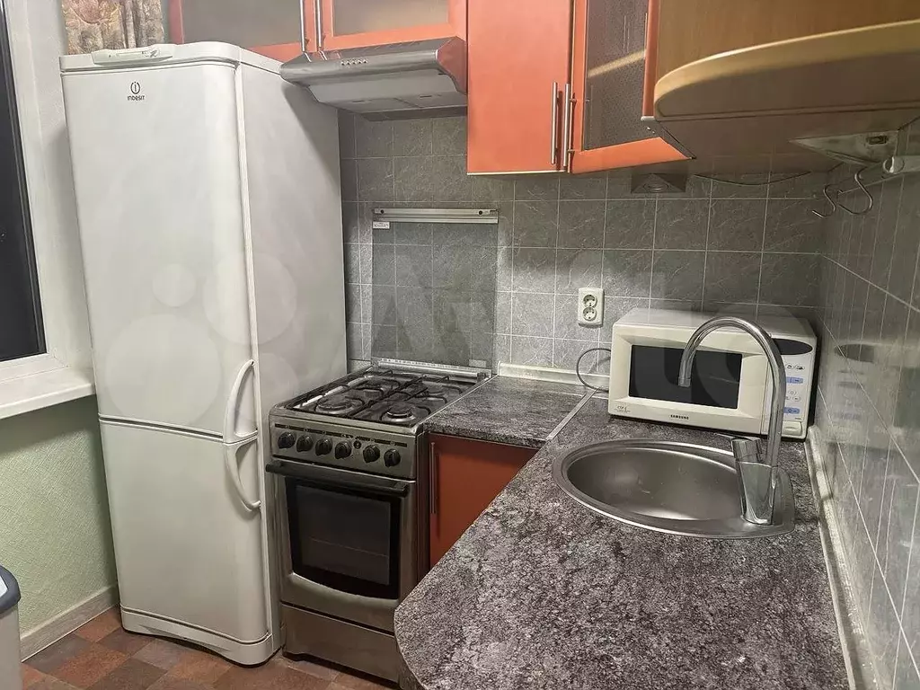 2-к. квартира, 43 м, 2/5 эт. - Фото 0