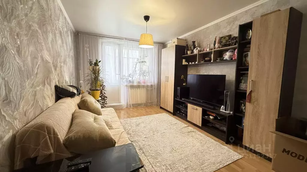 Квартира, 3 комнаты, 58.7 м - Фото 1