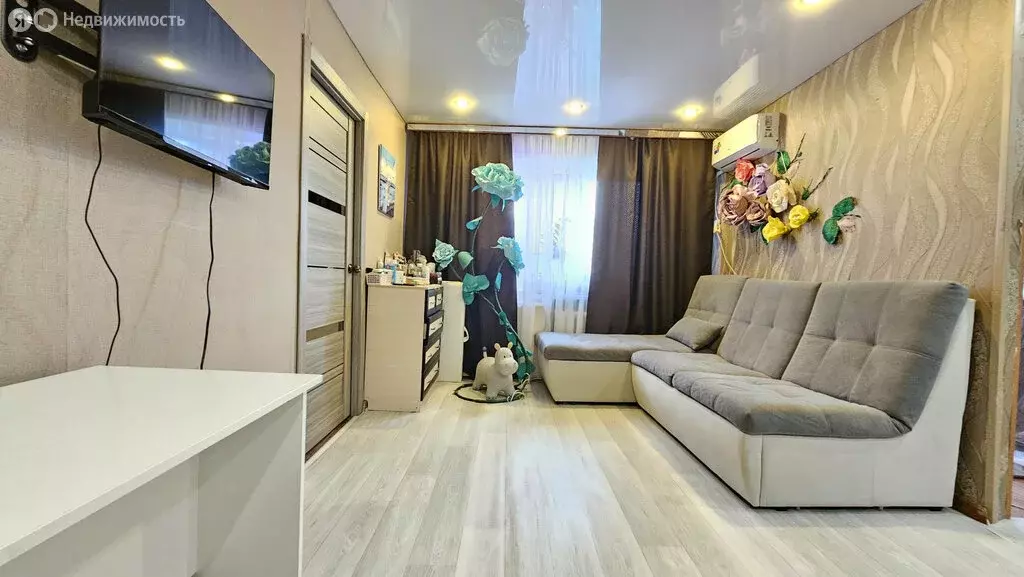 2-комнатная квартира: Октябрьский, улица Салават-Батыра, 5 (43.3 м) - Фото 0