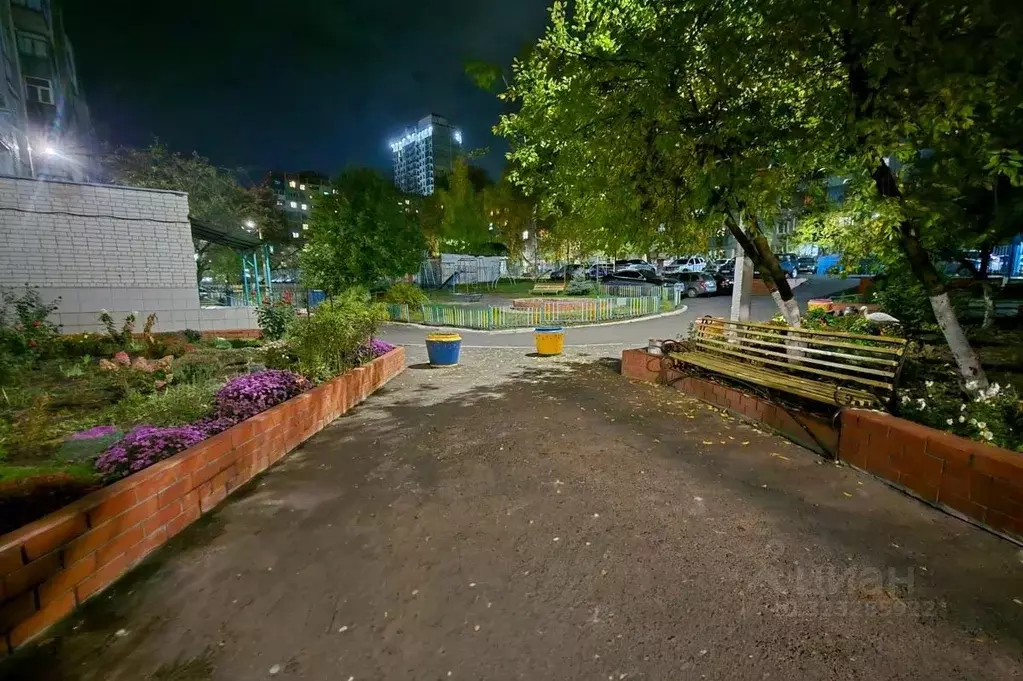 2-к кв. Курская область, Курск ул. Чехова, 8 (49.0 м) - Фото 1