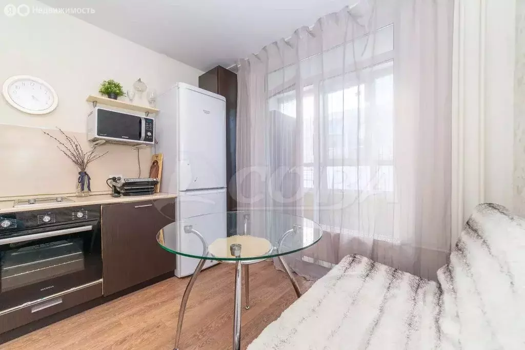 2-комнатная квартира: Тюмень, улица Червишевский Тракт, 47к1 (52 м) - Фото 0