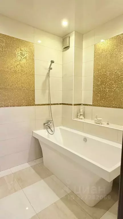 3-к кв. Северная Осетия, Владикавказ Нальчикская ул., 11 (140.0 м) - Фото 2