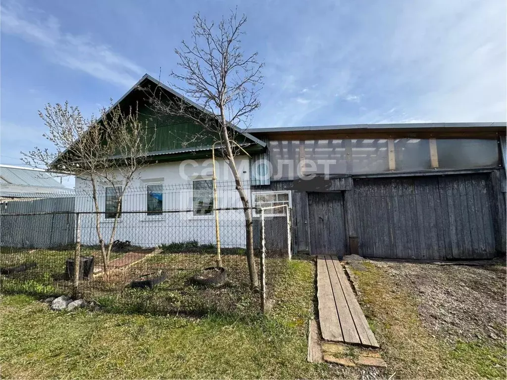 Дом в Свердловская область, Алапаевск ул. Большакова (40 м) - Фото 0