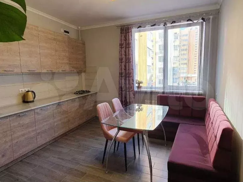 2-к. квартира, 60 м, 5/9 эт. - Фото 1