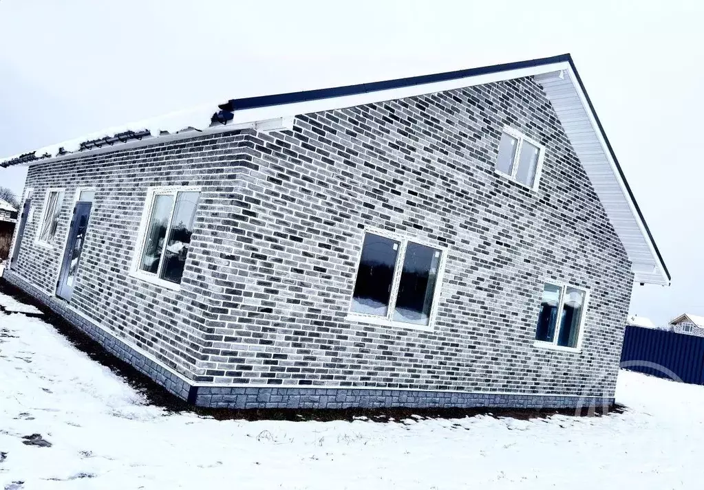 Дом в Ленинградская область, Гатчинский муниципальный округ, д. ... - Фото 1