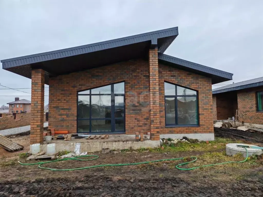 Дом в Башкортостан, Уфимский район, Русско-Юрмашский сельсовет, д. ... - Фото 1