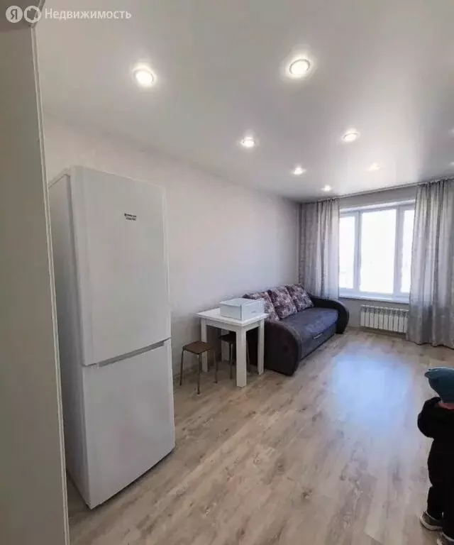 2-комнатная квартира: Абакан, улица Генерала Тихонова, 8 (37 м) - Фото 2