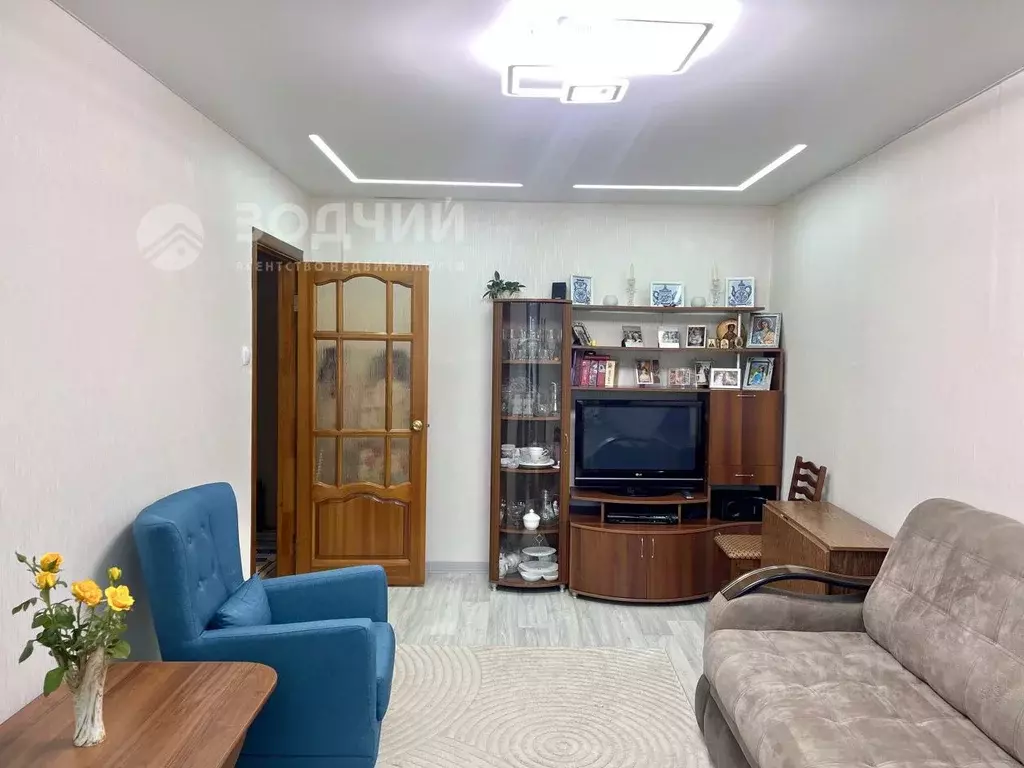 3-к кв. Чувашия, Канаш ул. Машиностроителей, 2 (64.6 м) - Фото 2