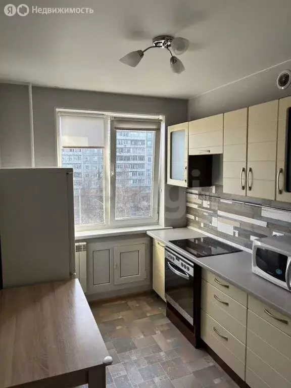 2-комнатная квартира: Кемерово, проспект Ленина, 134 (43.4 м) - Фото 2