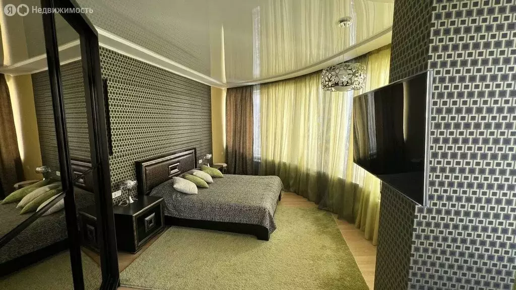 2-комнатная квартира: Ялта, улица Щорса, 30 (75 м) - Фото 1