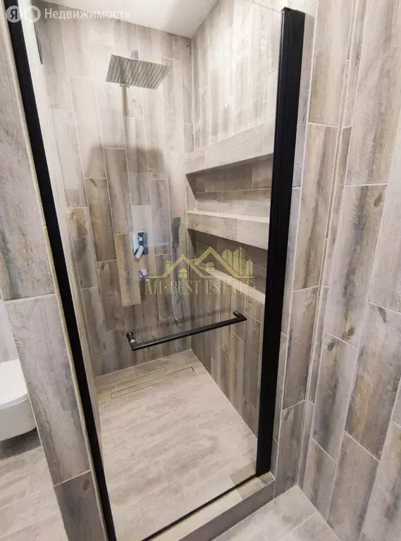 1-комнатная квартира: Владикавказ, улица Астана Кесаева, 44В (63 м) - Фото 1