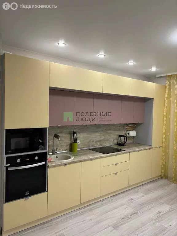 3-комнатная квартира: Ижевск, улица Металлургов, 9к2 (74.5 м) - Фото 1