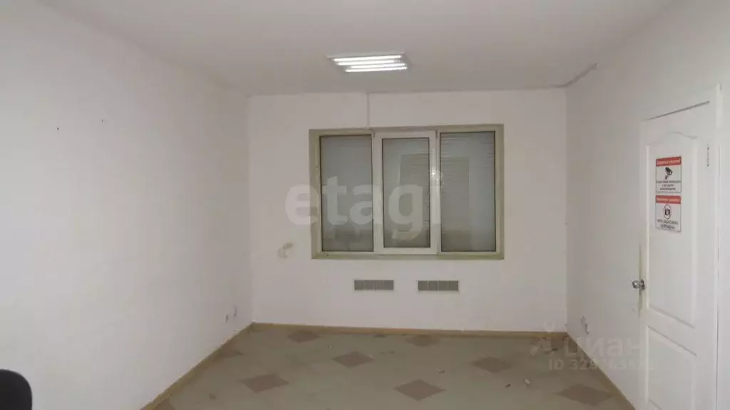 Офис в Смоленская область, Смоленск ул. Петра Алексеева, 2/37 (40 м) - Фото 2