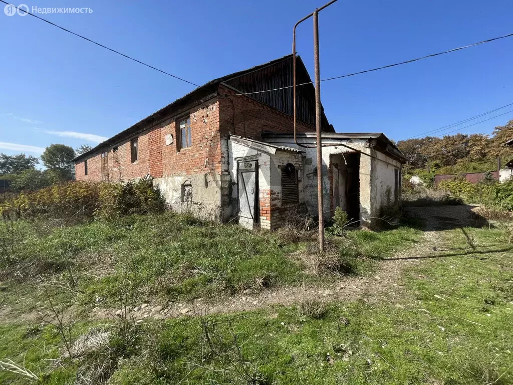 Дом в Апшеронск, Краснознамённая улица (360.4 м) - Фото 2