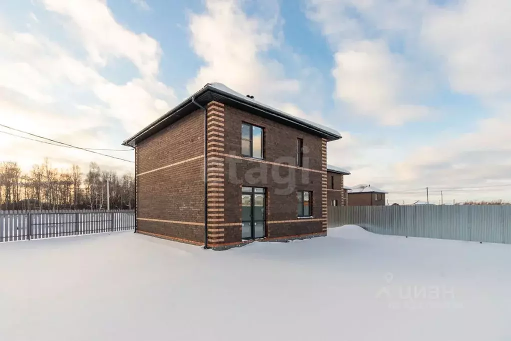 Дом в Тюменская область, Тюменский муниципальный округ, д. Падерина ... - Фото 1