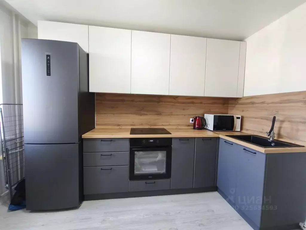 2-к кв. Свердловская область, Екатеринбург ул. Вилонова, 14А (61.8 м) - Фото 2