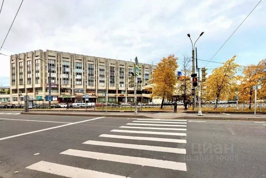 Склад в Санкт-Петербург пл. Конституции, 2 (750 м) - Фото 0