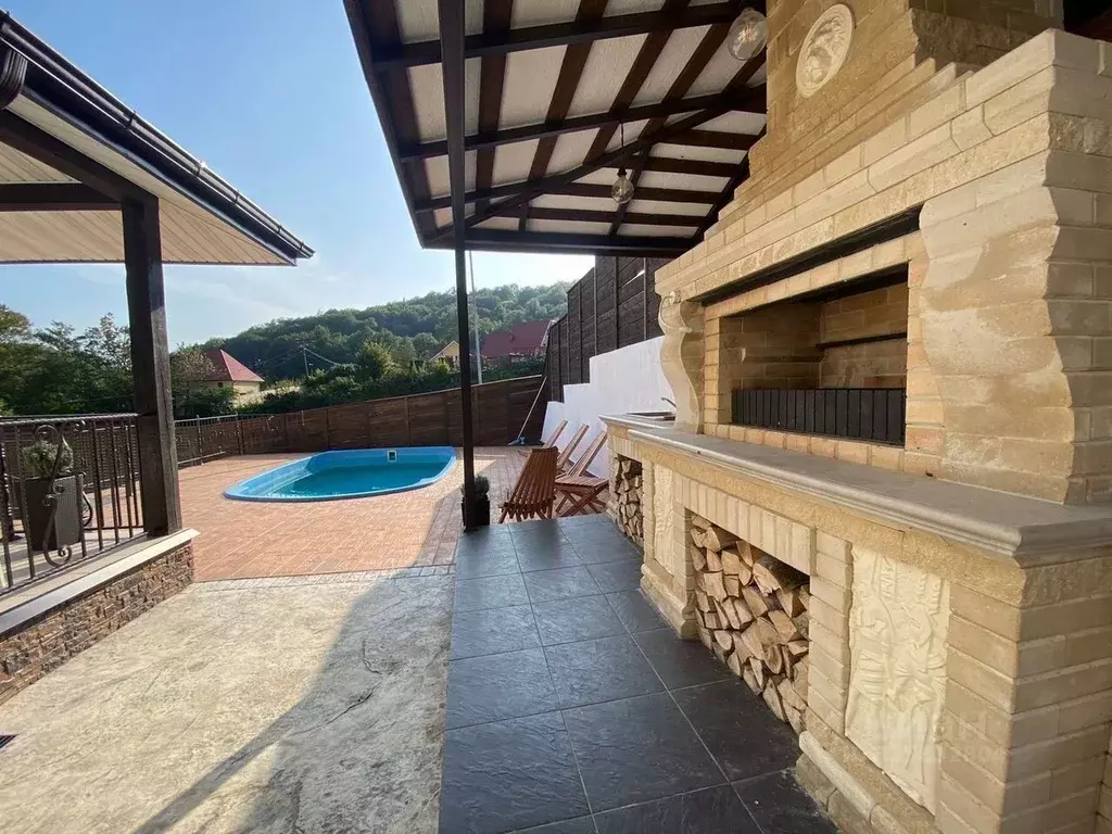 Дом в Краснодарский край, Сочи городской округ, с. Монастырь ул. ... - Фото 2