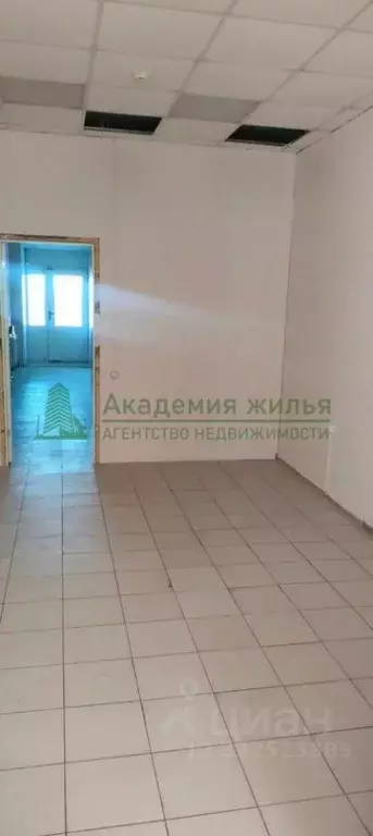 Помещение свободного назначения в Саратовская область, Энгельс ... - Фото 1